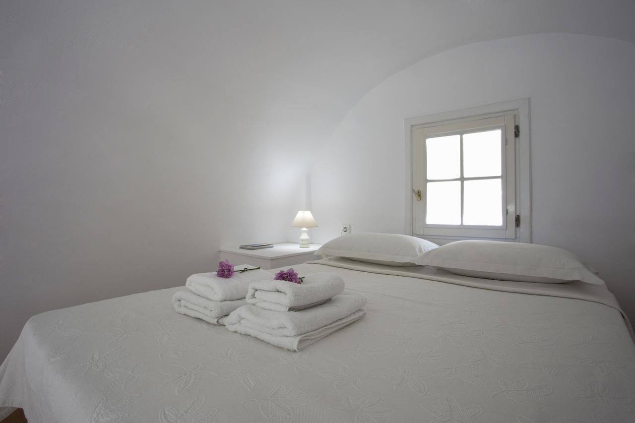 Lavarock Santorini Perissa (Santorini) Exterior foto